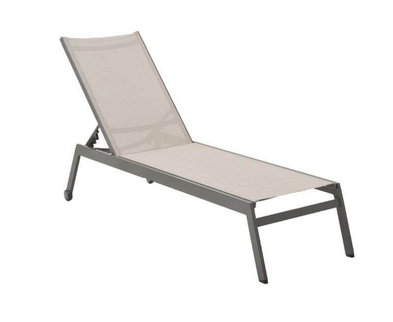 RIV 3758